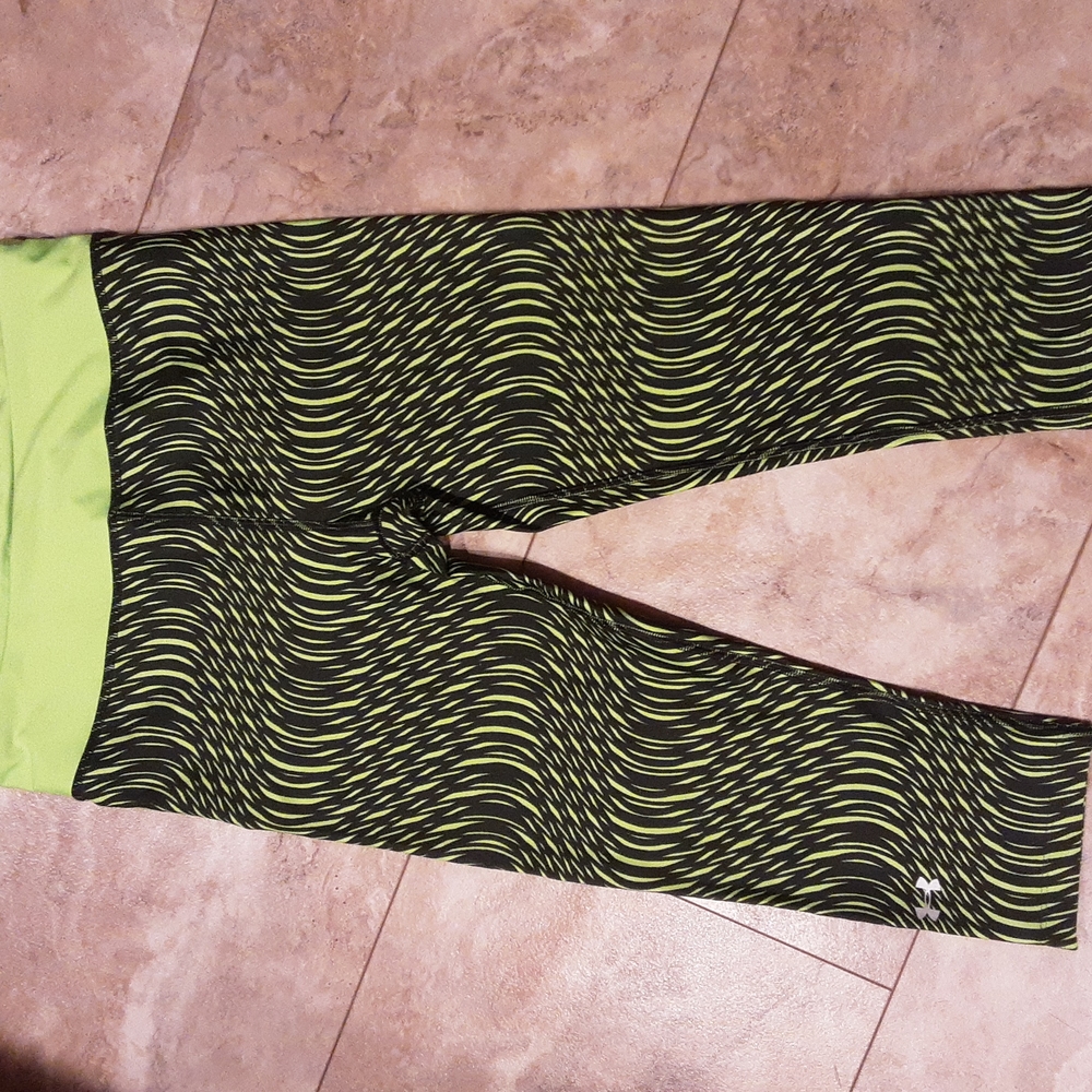 UA Capri leggins